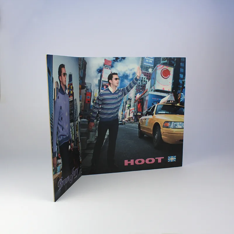 DISPLAY-DIPTICO-ASIMETRICO-FORRADO